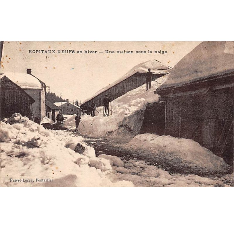 HOPITAUX NEUFS en hiver - Une Maison sous la neige - très bon état