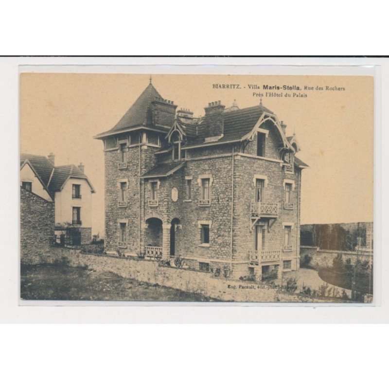 BIARRITZ - Villa Marie-Stella, rue des Rochers - Près l'hôtel du Palais - très bon état