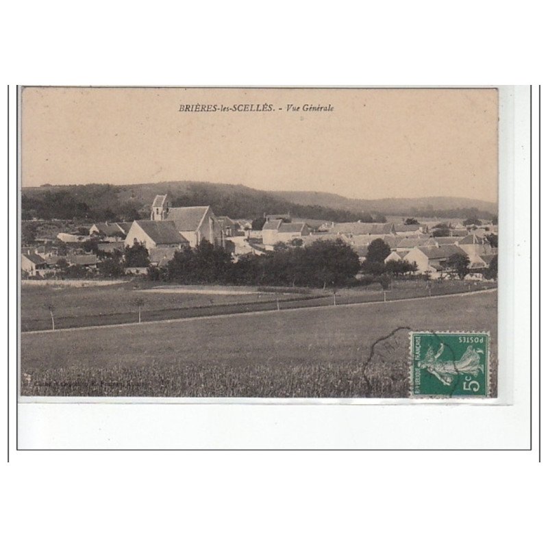 BRIERES LES SCELLES - Vue générale - très bon état