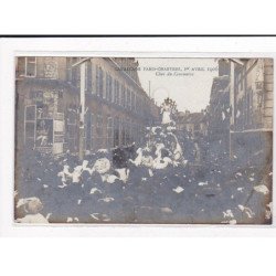 CHARTRES : La Cavalcade Paris-Chartres, 1er Avril 1906, Char du Commerce - très bon état