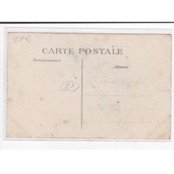 HANVEC : Madame Marhic et ses trois jumelles Germaine, Eugénie et Françoise - très bon état