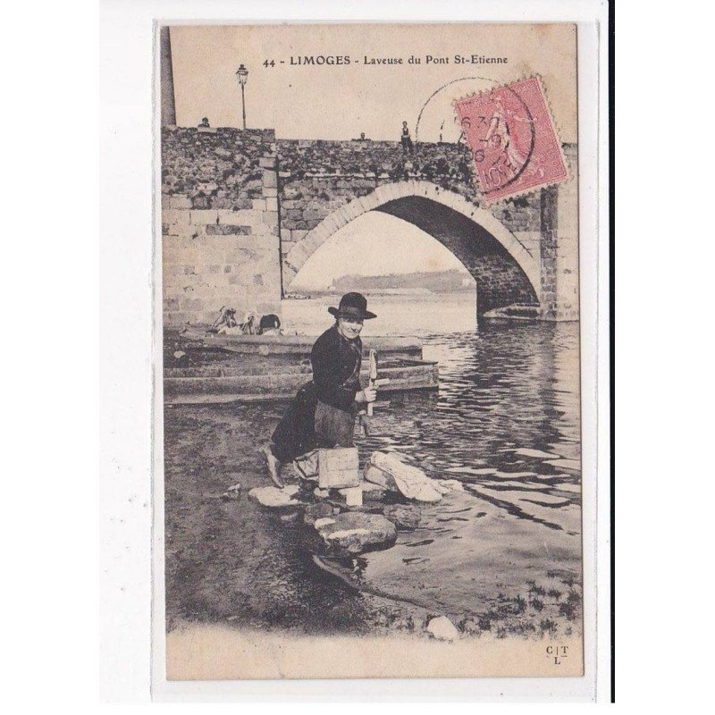 LIMOGES : Laveuse du Pont St-Etienne - très bon état