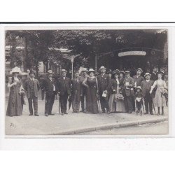 CONTREXEVILLE : Photo groupée, Source de l'Hôpital - très bon état