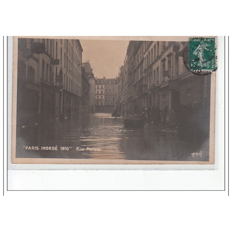 PARIS - INONDATIONS 1910 - CARTE PHOTO """"Paris inondé""""  Rue Moreau - très bon état