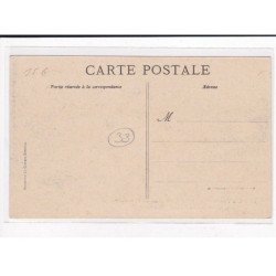 BORDEAUX : Fête des Vendanges, Organisée à Bordeaux par la Petite Gironde, Char des instruments viticoles- très bon état