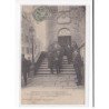 FOUGERES : La grève, Délégation du Travail, M.GODARD, député, sort indisposé de l'Hôtel de Ville - très bon état