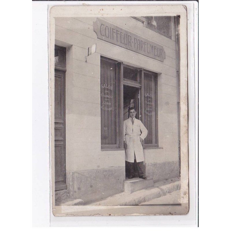 Carte photo de Commerce : coiffeur parfumeur  - état