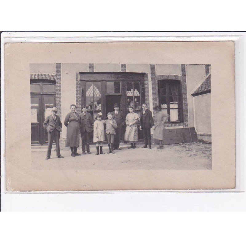 Carte photo de Commerce : coiffeur - tabac - très bon état