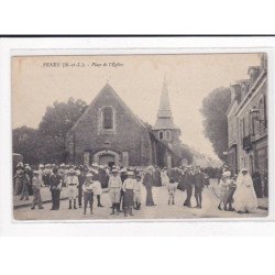 FENEU : Place de l'Eglise - très bon état