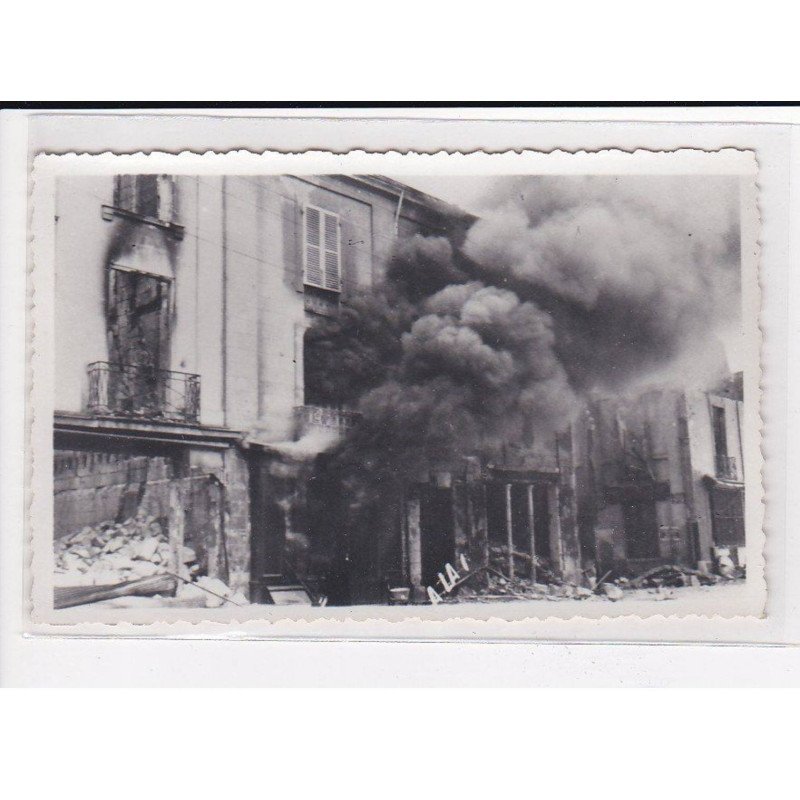 SAUMUR : Ruines de la seconde Guerres Mondiale, Lot de 8 Cartes Postales - très bon état
