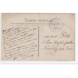 LA CHAPELLE EN SERVAL : la grande rue (très animée) (édition toillée) - très bon état