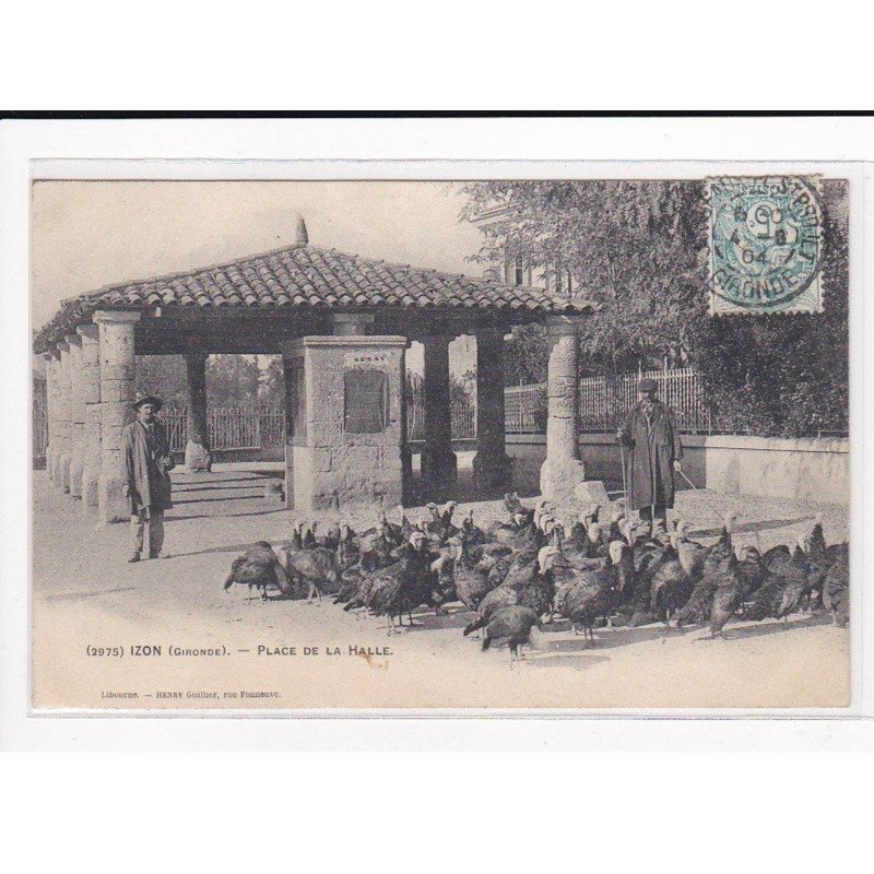 IZON : Place de la Halle - très bon état