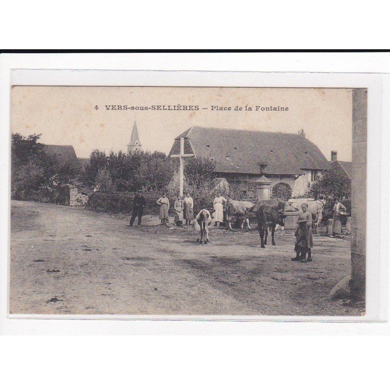 VERS-sous-SELLIERES : Place de la Fontaine - très bon état