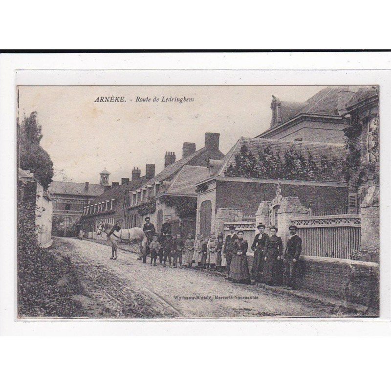 ARNEKE : Route de Ledringhem - très bon état