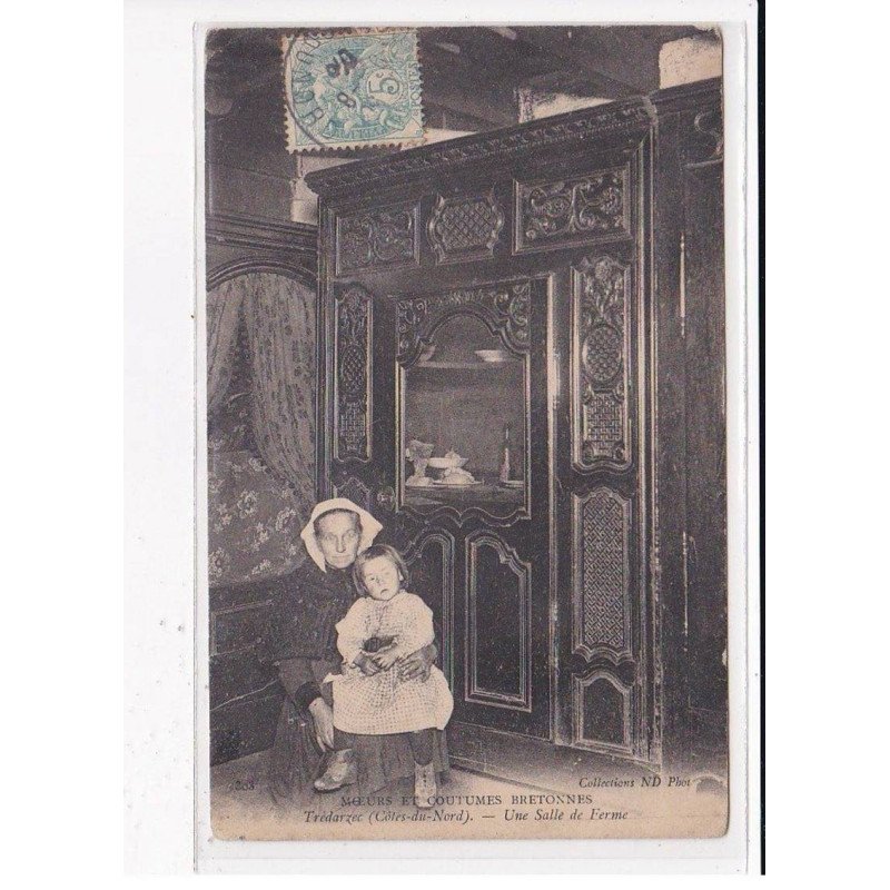 TREDARZEC : Une Salle de Ferme, C.M.C.B - état