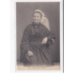 SAINT-BRIEUC : Jeune femme de la Ville, C.M.C.B - très bon état