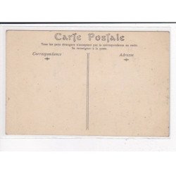 Femme fumant la Pipe, C.M.C.B - très bon état