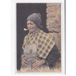 PLOUEDERN : Femme fumant la Pipe, C.M.C.B - très bon état