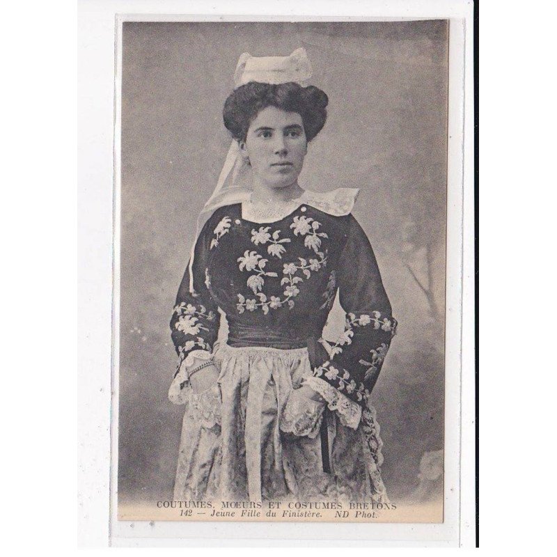 Jeune fille du Finistère, C.M.C.B - très bon état
