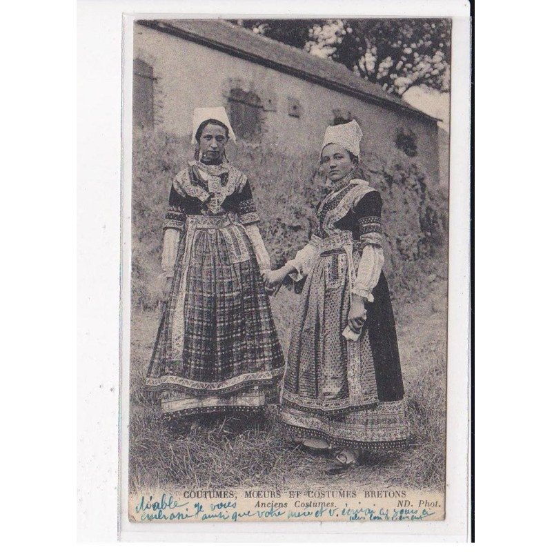 Anciens Costumes, C.M.C.B - très bon état