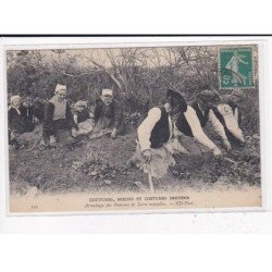 Arrachage des pommes de Terre Nouvelles, C.M.C.B - très bon état