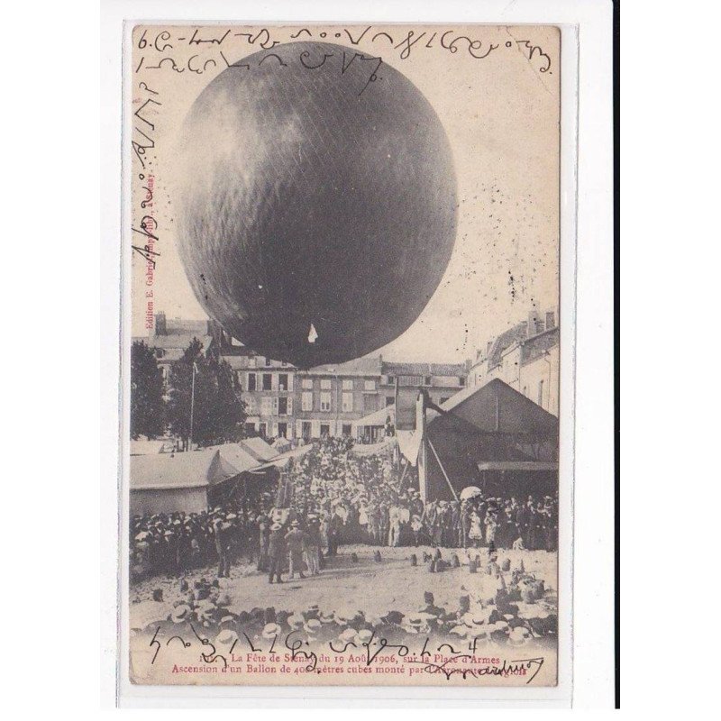 STENAY : La Fête le 19 Août 1906, sur la Place d'Armes, Ascension d'un ballon - état