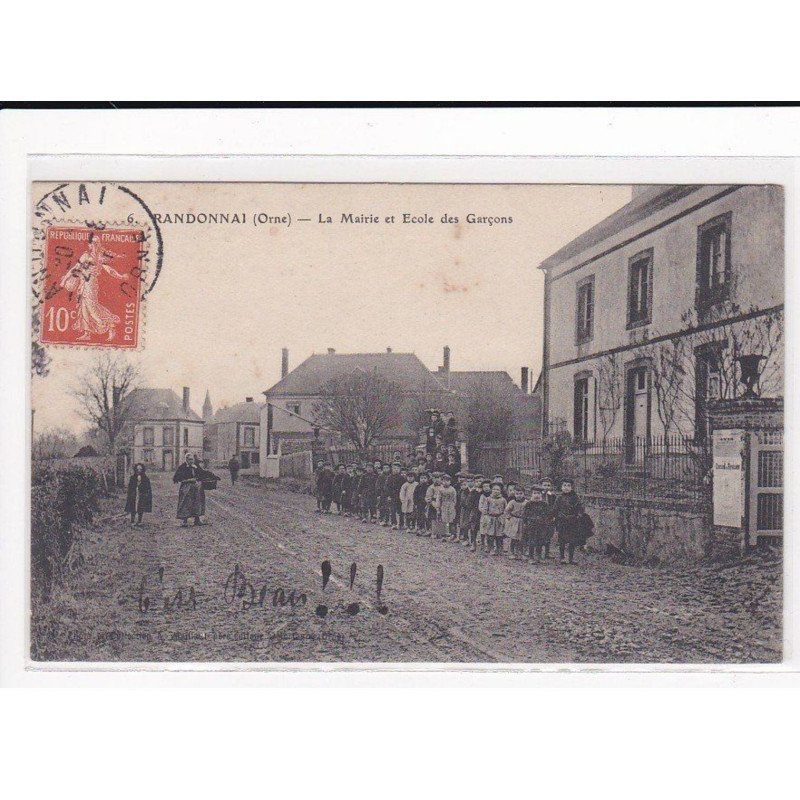 RANDONNAI : La Mairie et Ecole des Garçons - très bon état