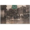 BEZIERS : carte photo des inondations en 1907 - les véhicules transportant les inondés - bon état (traces au verso)