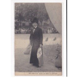 CHALON-S/SAONE : Fêtes des 15,16 et 17 Août 1913, Mlle Marvingt avant son départ en sphérique Ballon rond- très bon état