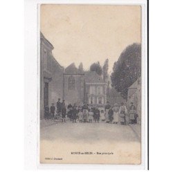 MONCE-en-BELIN : Rue principale - très bon état