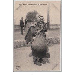 TOURS : """"les petits métiers de la rue"""" - la chiffonière - très bon état  (légères marques d'album)