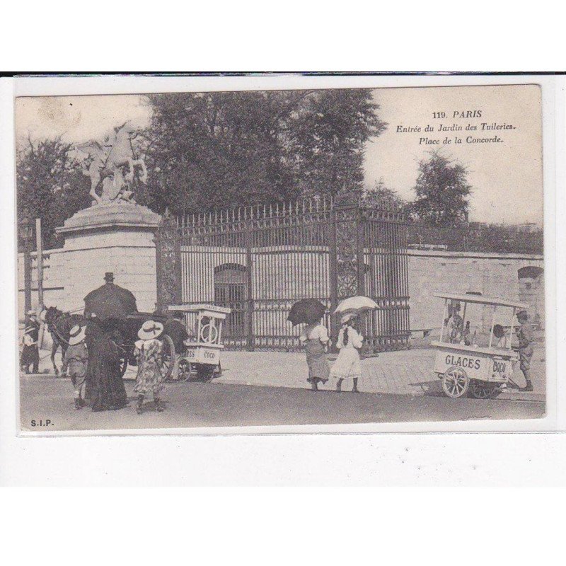 PARIS 8ème arrondissement : Entrée du Jardin des Tuileries, place de la Concorde - très bon état