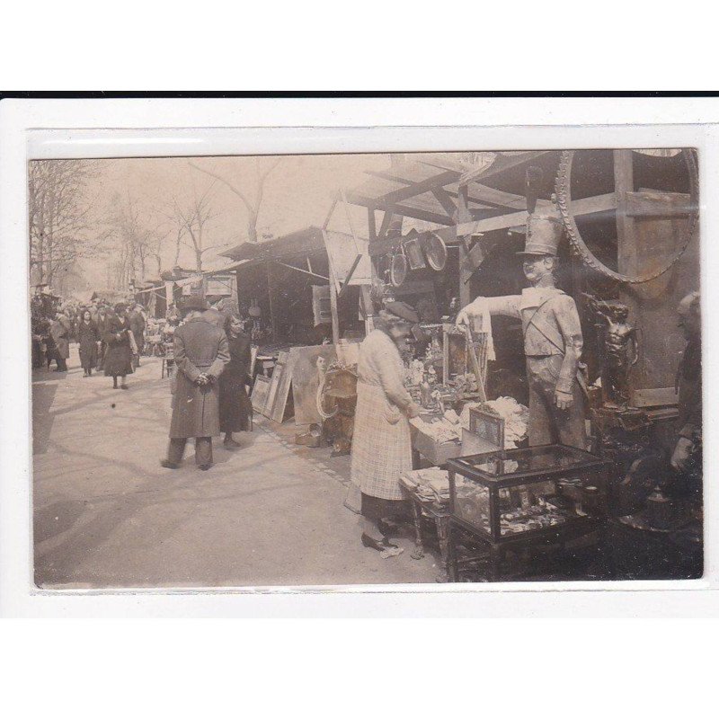 PARIS 11ème Arrondissement : Scènes parisiennes, Boulevard Richard Lenoir, La Foire à la Ferraille - très bon état