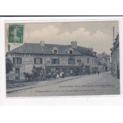 CHATEAUFORT : La Place et l'Hôtel du Touring Club - très bon état