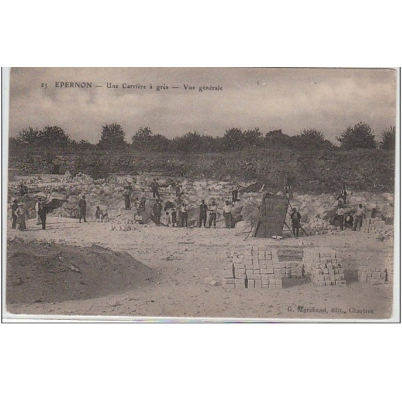 EPERNON : une carrière à grès - très bon état