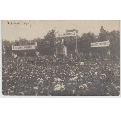 ANGERS : carte photo des manifestations en mai 1905 - très bon état