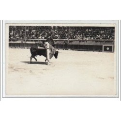 NIMES : corrida le 16 mai '37 - une superbe """"Chicuelina"""" de Victoriano de la Cerna - CARTE PHOTO - très bon