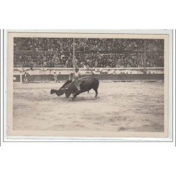 NIMES : corrida le 4 octobre 1936 - Ortega à la muleta - CARTE PHOTO - très bon état