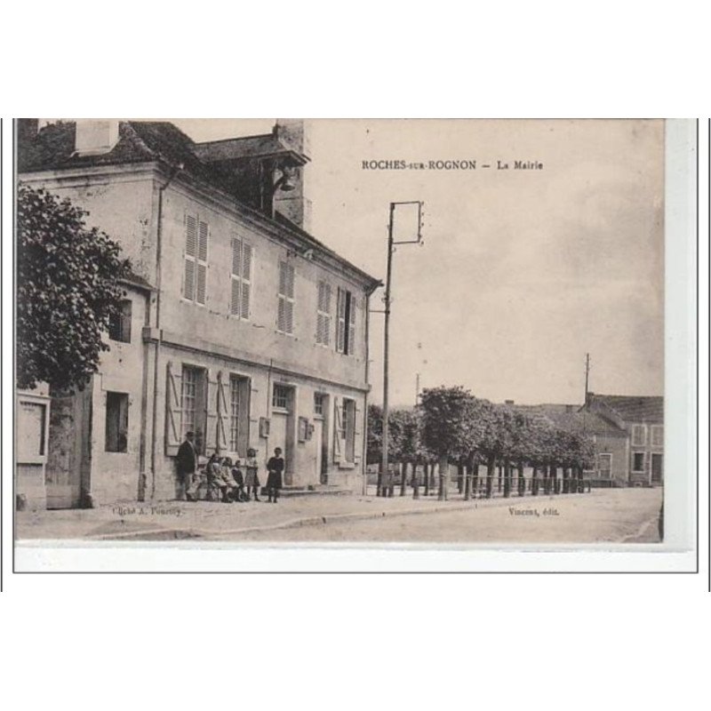 ROCHES SUR ROGNON - la mairie - très bon état