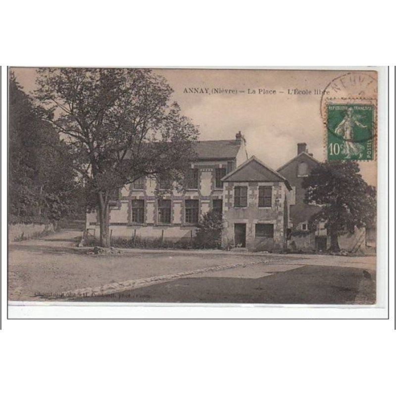 ANNAY- La Place - l'école libre - très bon état