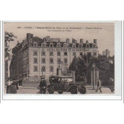LYON : grand hôtel du Parc  Bordeaux - vue d'ensemble de l'hôtel - très bon état