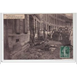 ELBEUF : ravages causés par l'orage du 30 juin 1908 - la rue de l'Hospice - très bon état