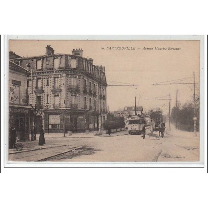 SARTROUVILLE : avenue Maurice-Berteaux - TRAMWAY - très bon état