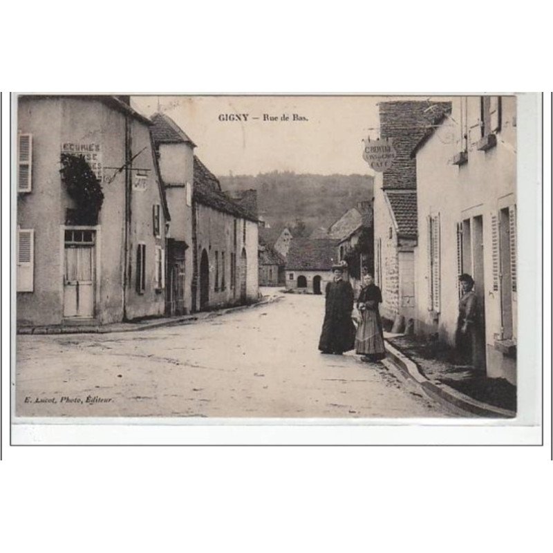 GIGNY : rue de Bas - très bon état