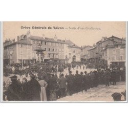 VOIRON : les grèves - sortie d'une conférence - très bon état