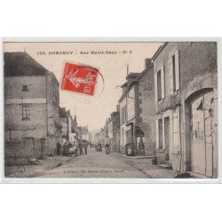 DORNECY : rue Marié-Davy - très bon état