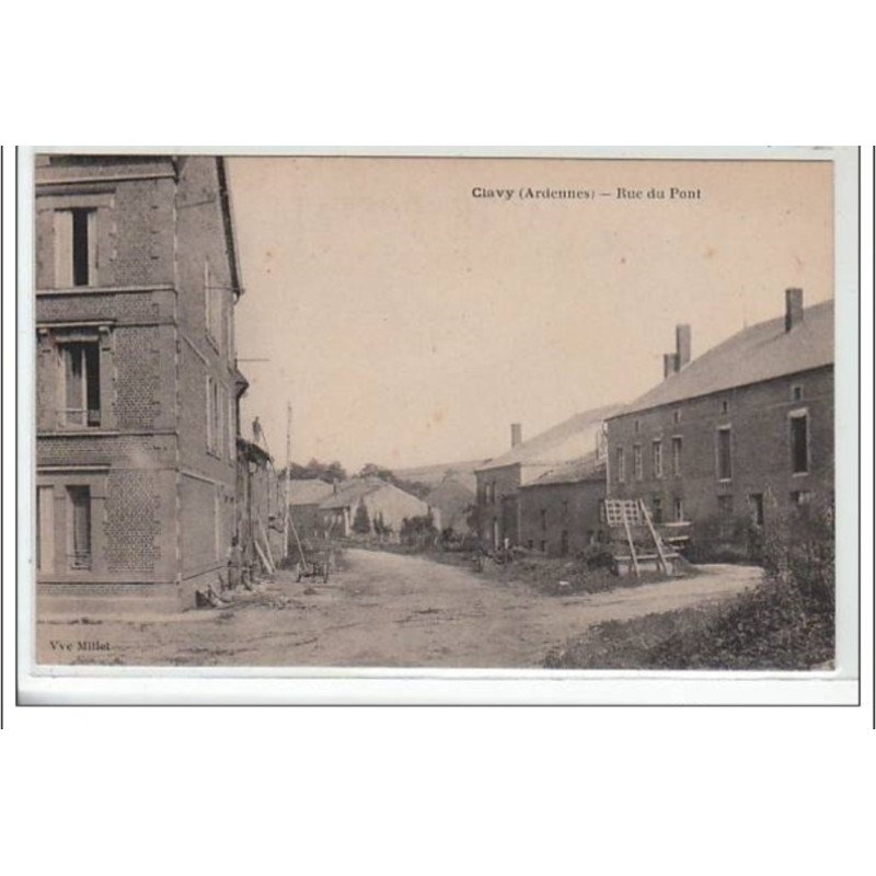 CLAVY : rue du Pont - très bon état