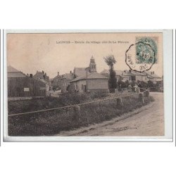 LAUNOIS : entrée du village du côté de La Péreuse - très bon état