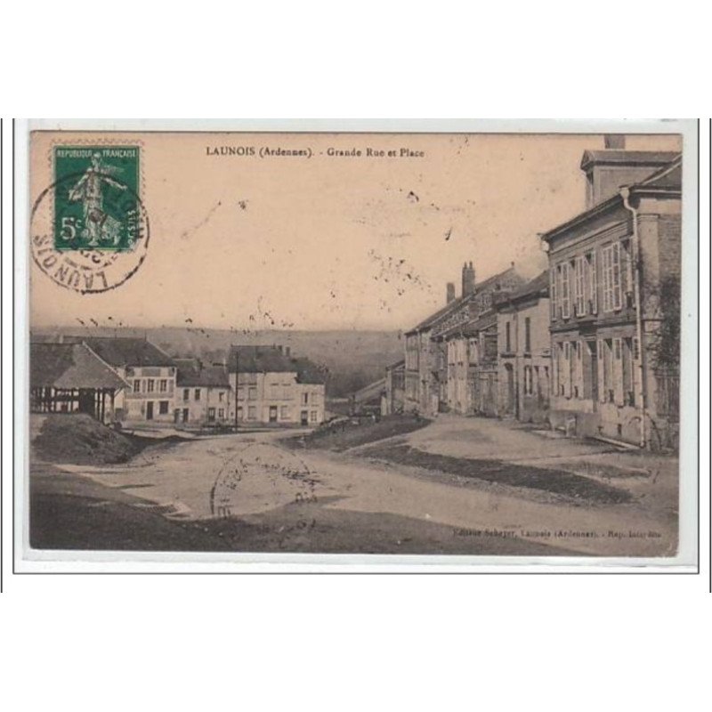 LAUNOIS : grande rue et place - très bon état