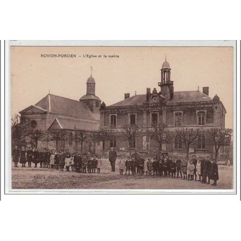 NOVION-PORCIEN : l'église et la mairie - très bon état